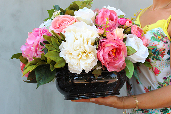 Janina kompozycja kwiatowa nagrobna, wys.35cm, szer.35cm