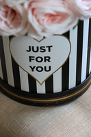 Gisena, box / bukiet flowerbox / kompozycja, wys.33cm