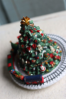 OD RĘKI Choinka z Lokomotywą, bożonarodzeniowa karuzela pozytywka, wym.16x15.5cm 