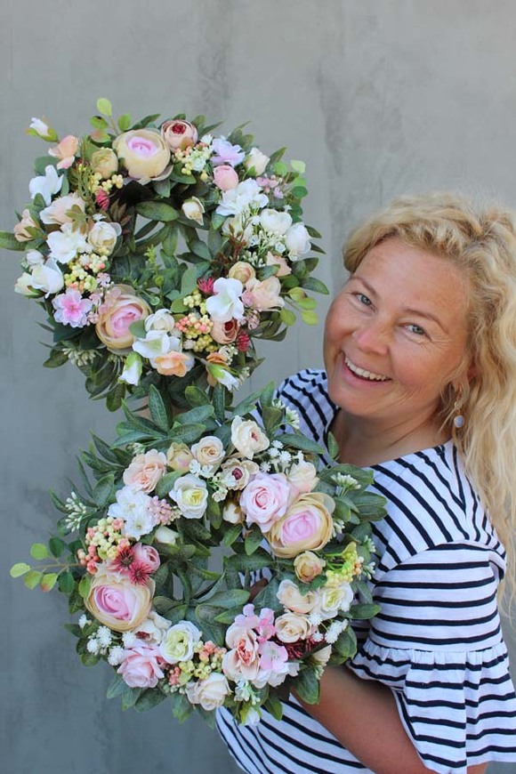 wiosenny wianek Kanea na drzwi śr.28cm 