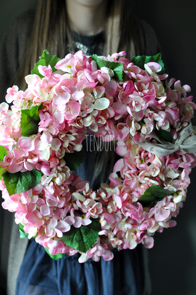 Bladoróżowa Hortensja wianek na drzwi, śr.40cm 
