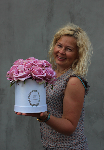 Tulusa, kompozycja kwiatowa / bukiet / flowerbox, wys.26cm