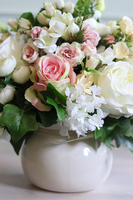 Jolino, bogata kompozycja kwiatowa na stół, wym.24x40cm