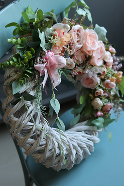 atrakcyjny wiosenny wianek, Pastellova, śr.45cm