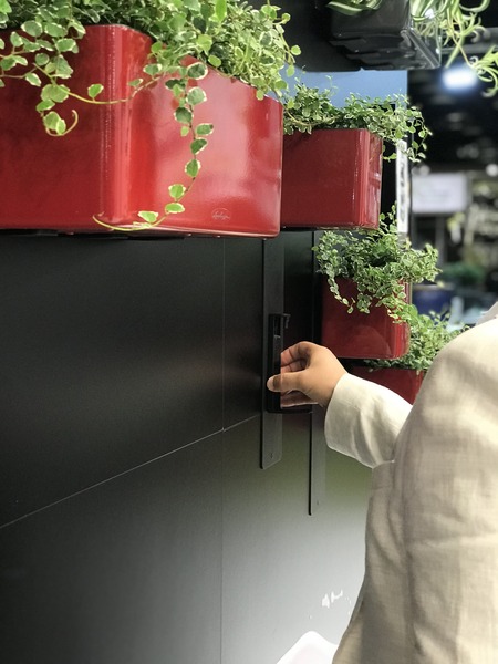 Home Kit Glossy, donice ścienne z nawadnianiem, czerwone, wym.14x48x15cm