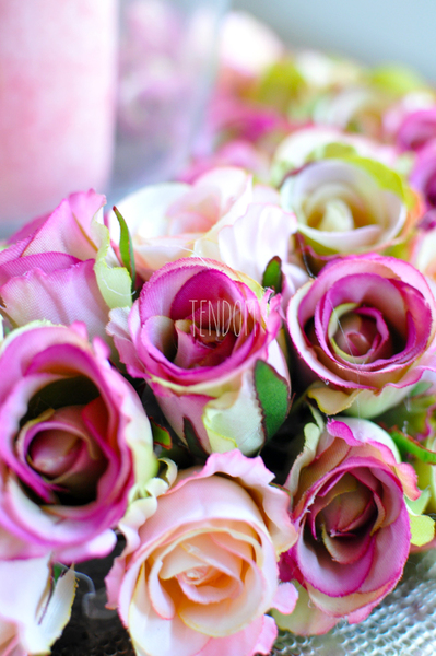 piękny wianek na drzwi Roses mniejszy, śr.33cm  