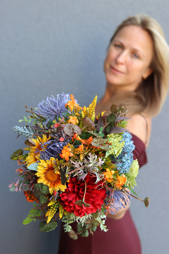 jesienna kompozycja kwiatowa, Kreolla, wys.33cm 