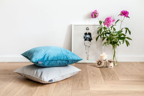 poduszka dekoracyjna welurowa, Velvetia, niebieski, wym.40x60cm 