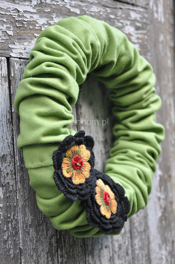 wianek dekoracyjny jesienny Carmen 2, śr.26cm 