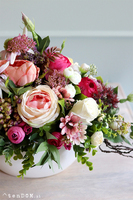 Abella New kompozycja kwiatowa w białej misie, wym.38x50cm