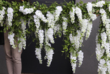 elegancka girlanda z białymi kwiatami, Wisterianna Cascada, dł.100cm