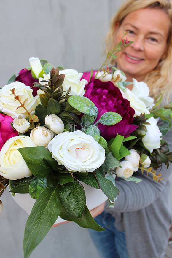 Katarzyna kompozycja kwiatowa / bukiet, wys. 60x30x28cm