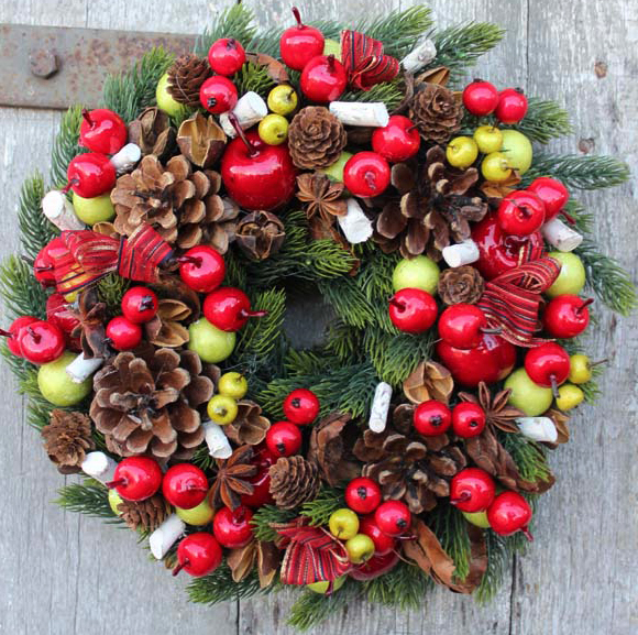 Czerwone Nastroje, świąteczny wianek na drzwi, śr.27 cm