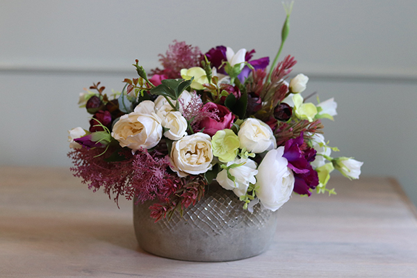 Bedunia, urocza kompozycja kwiatowa na stół, wym.23x32cm