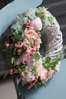 atrakcyjny wiosenny wianek, Pastellova, śr.45cm