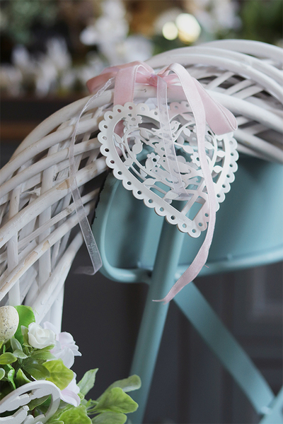 Jutrzenka, delikatny wielkanocny wianek z jajkami, śr.40cm