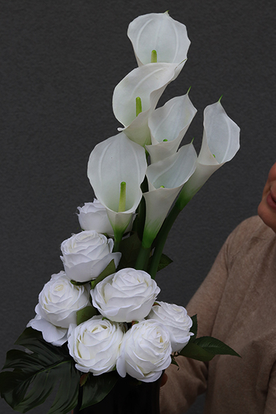 Bliskość, zestaw dekoracji nagrobnych, bukiet w wazonie & kompozycja, 2szt.