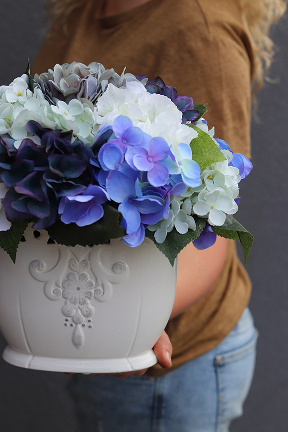 bajeczna kompozycja z niebieskich hortensji, Karenao 2, wys.33x34cm