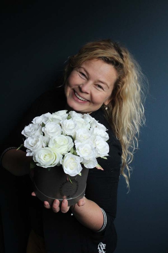 Kassa kompozycja kwiatowa / bukiet / flowerbox, wys.24cm