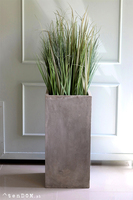 Concrete Square, wysokiej jakości sztuczna trawa w betonowej donicy, wys.130cm