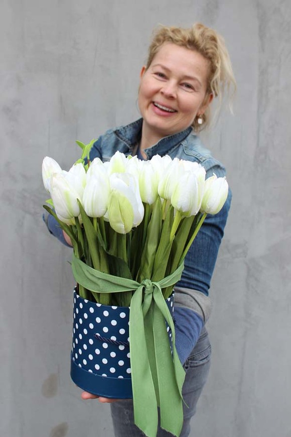 Tulipano kompozycja kwiatowa / bukiet / flowerbox,wys.34cm