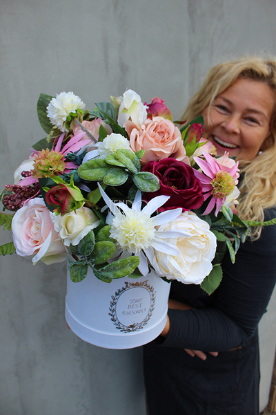 Janina FlowerBox, kompozycja kwiatowa / bukiet, wys.28cm