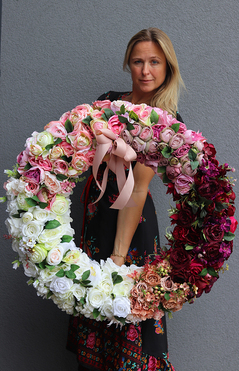 bardzo duży kwiatowy wianek, Renoma XXL, śr.90cm