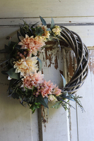 Berina, asymetryczny wianek na drzwi, śr.38cm 