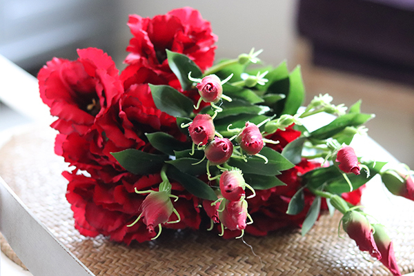 bukiet eustomy na piku, czerwień, 12szt. dł.47cm 