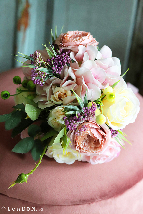 Editta, komplet kwiatowych dekoracji, wianek+bukiet 