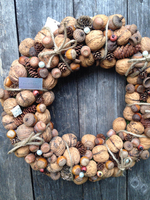 wianek dekoracyjny Nuts, śr.30cm