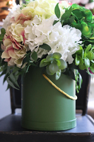 flowerbox Gertano w zielonym pudełku, wys.50cm