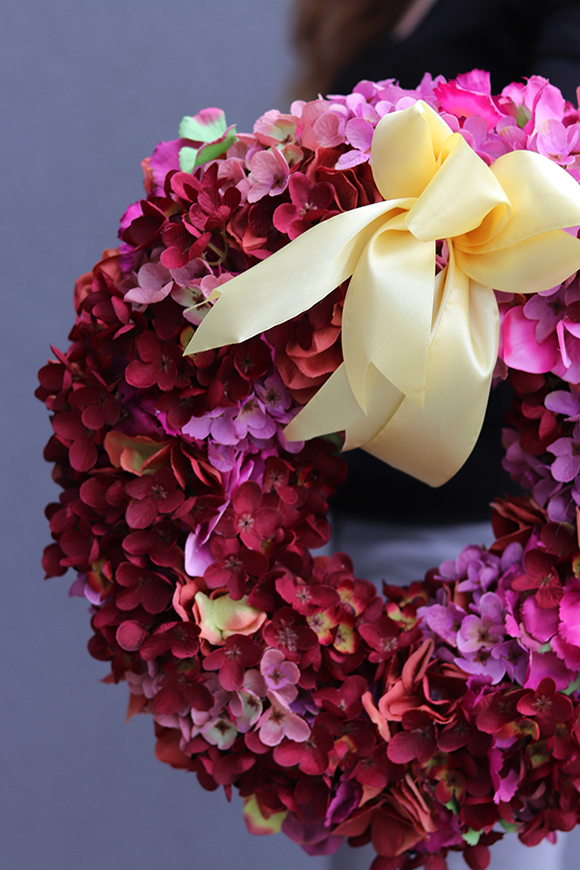 Ganna, bogaty wianek z hortensji, śr.37cm