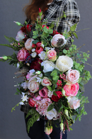 Odettino 2, bogata dekoracja nagrobna w naczyniu, wym.42x60cm