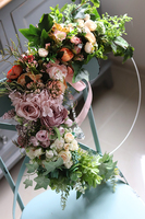 atrakcyjny wianek na drzwi na obręczy, Subtelle Spring, śr.56cm