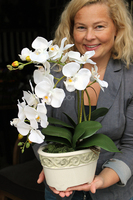 uroczy sztuczny storczyk w zdobionej donicy Kedra wys.43cm