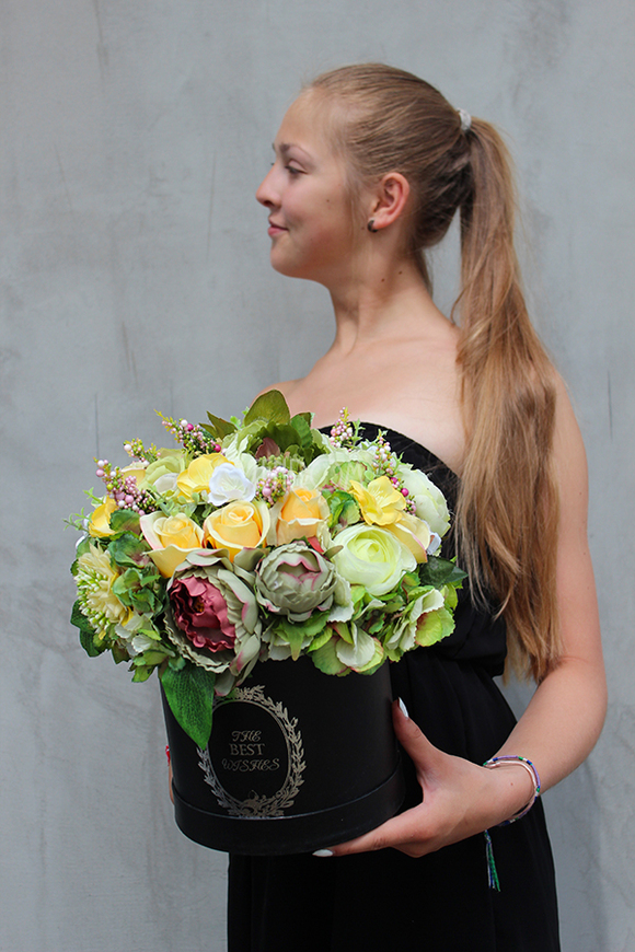 box / bukiet Flowerbox / kompozycja Sunny Summer, wys.32cm