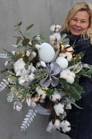 box świąteczny Śnieżna Kraina Big z lampkami led, wys.55cm 