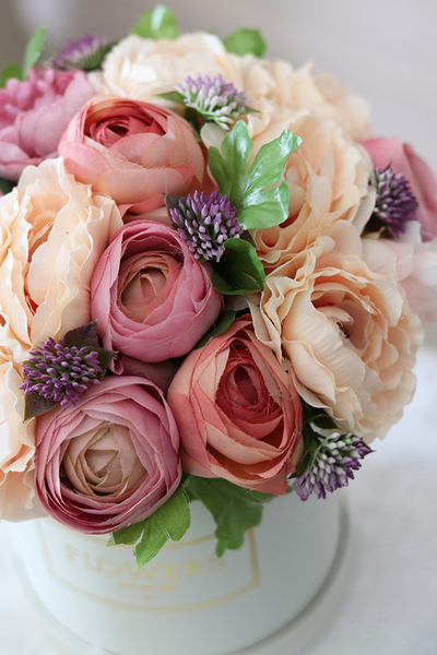 bajeczna kompozycja w pudełku / flowerbox Nenufar, wys.22cm