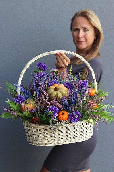 bogaty jesienny kosz z dyniami i wrzosem,Hestia, wys.42cm 