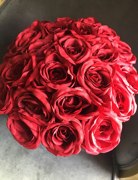 Hot Chilli, walentynkowa kompozycja kwiatowa, flowerbox, wys.29cm