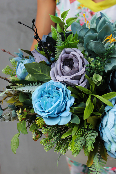 Napoleon kompozycja kwiatowa / bukiet wys.38cm, szer.57cm