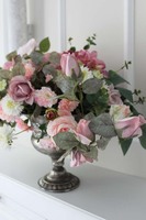 elegancka kompozycja Victoria w srebrnym metalowym pucharze, wys.55cm