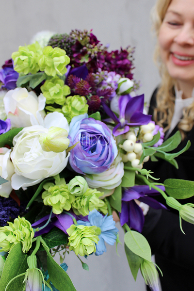 Lambert Exclusive kompozycja kwiatowa / bukiet wys.22cm, szer.67cm 