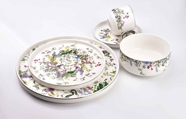 Novelty Garden, porcelanowy talerz ze wzorem i srebrnym rantem, śr.27cm