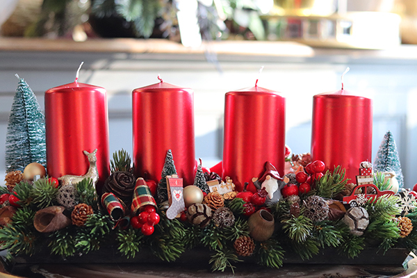 adwentowy czerwony stroik, Kraina Dzieciństwa, wym.19x43x17cm  