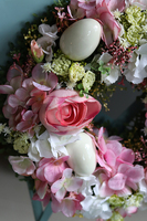 Tedia, elegancki wielkanocny wianek z jajeczkami na wstążeczkach, śr.30cm