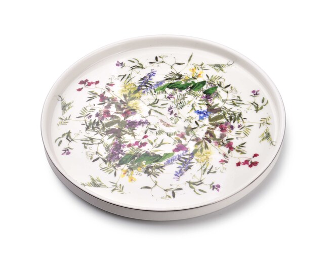 Novelty Garden, porcelanowy talerz ze wzorem i srebrnym rantem, śr.20.3cm