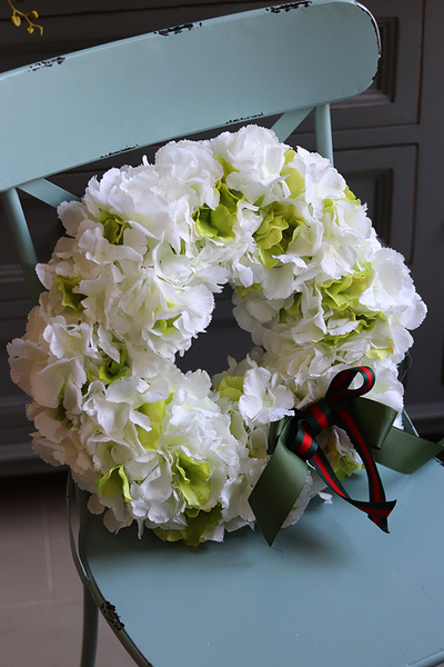 Bielina, wianek na drzwi z zieloną hortensją, śr.37cm