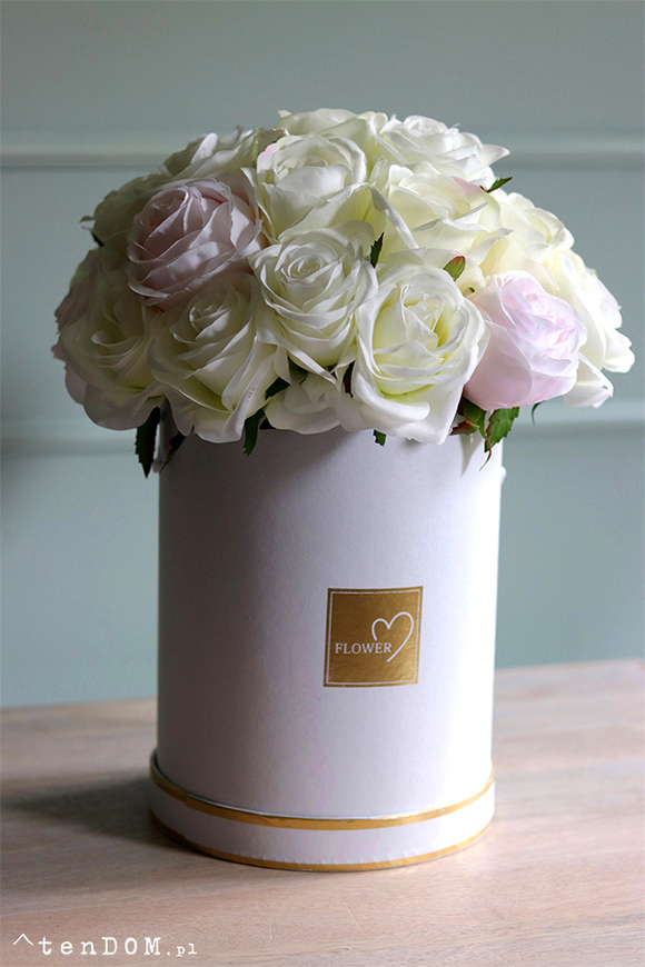 bogaty flowerbox z różami, Szampańska Elegancja 2, wys.38cm